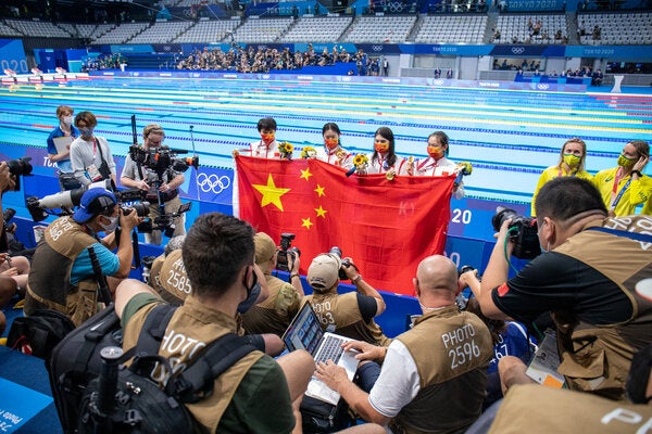 在吸引外籍