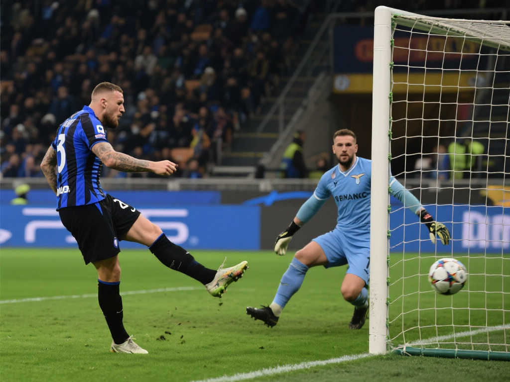 强有力的支 强有力的支